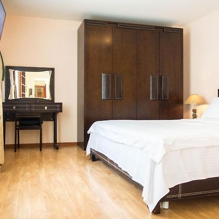 Apartment For Rent On Deribasovskaya Street Одеса Екстер'єр фото