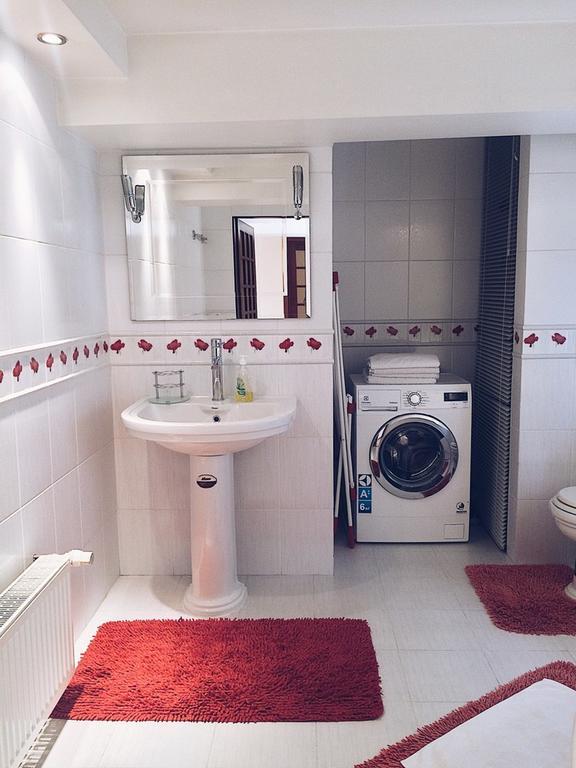 Apartment For Rent On Deribasovskaya Street Одеса Екстер'єр фото